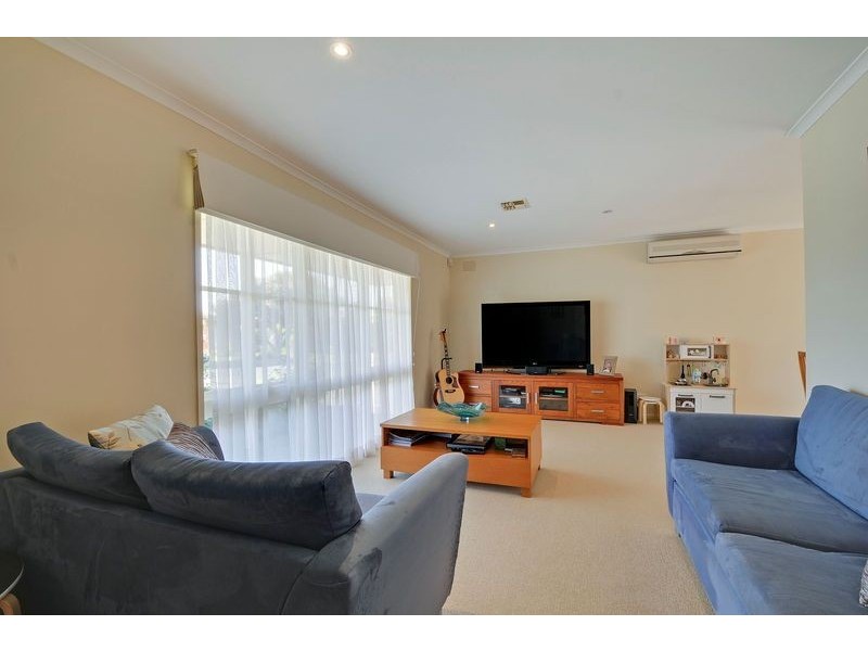 12 Banksia Street, Newborough VIC 3825