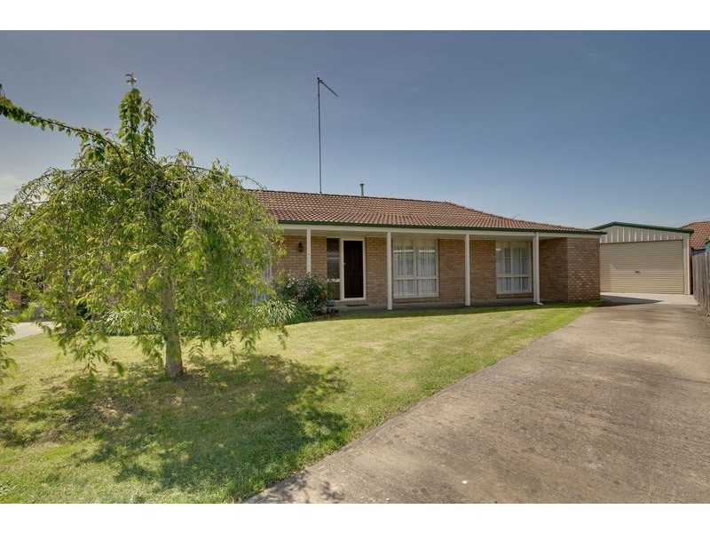 12 Banksia Street, Newborough VIC 3825