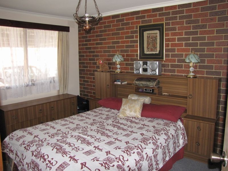 2/2 Hunter Street, Moe VIC 3825