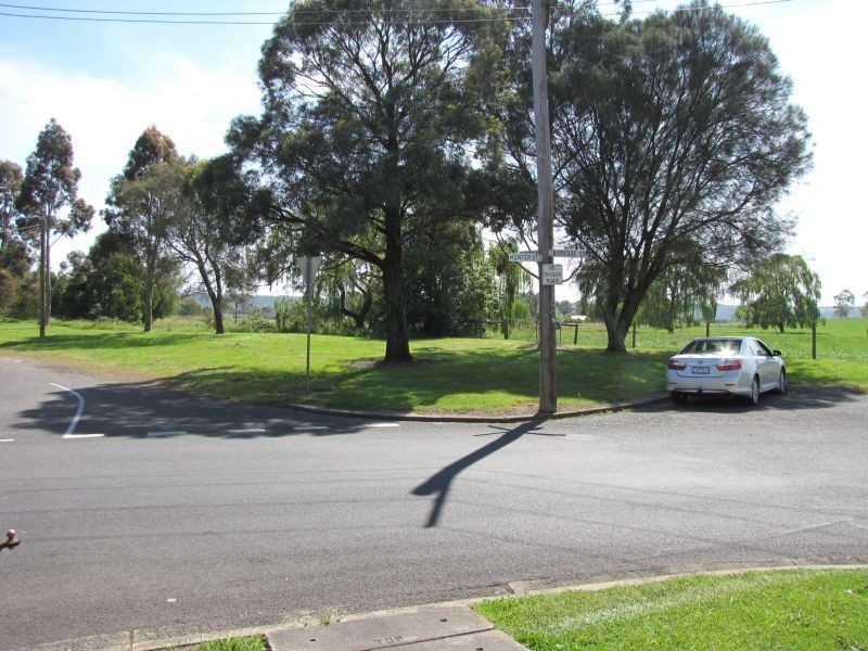 2/2 Hunter Street, Moe VIC 3825