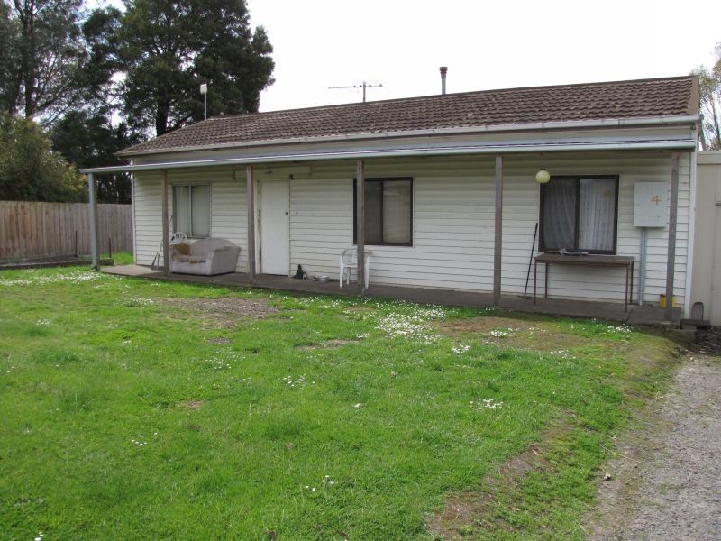 4/168 Narracan Drive, Newborough VIC 3825