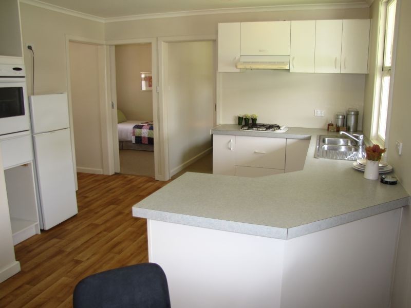 2/168 Narracan Drive, Newborough VIC 3825