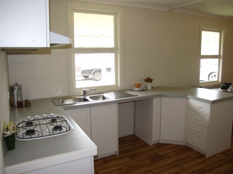 2/168 Narracan Drive, Newborough VIC 3825