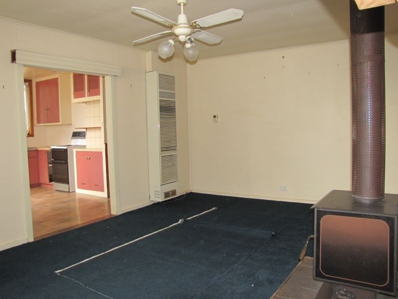 48 Darlimurla Avenue, Newborough VIC 3825