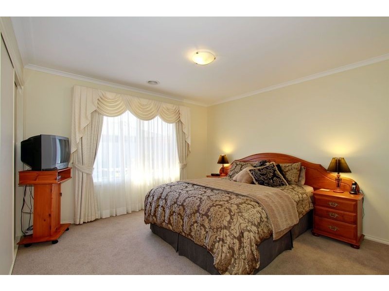 6 Parkside Drive, Moe VIC 3825