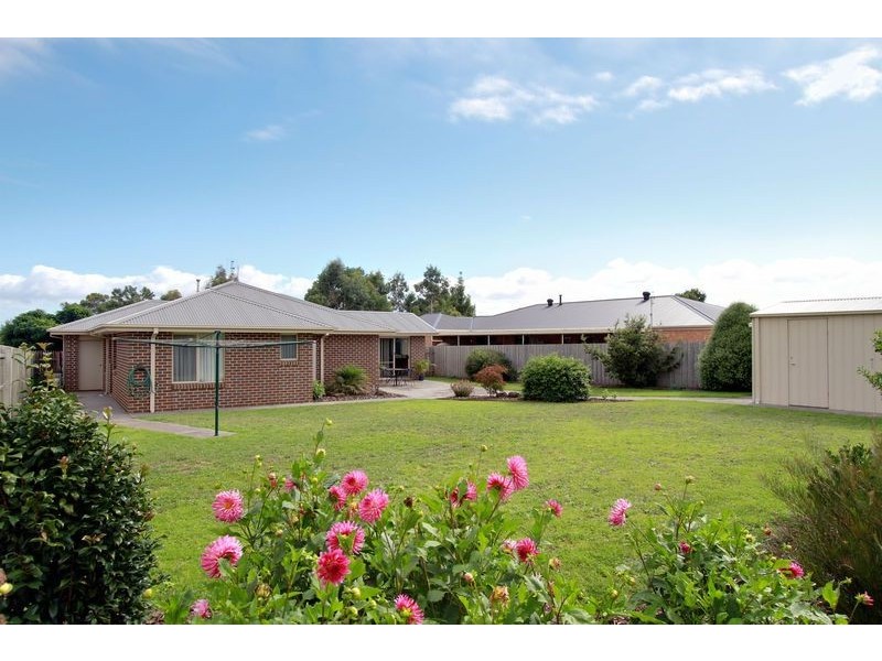 6 Parkside Drive, Moe VIC 3825
