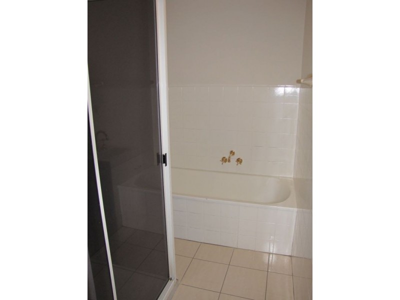 6 Hawker Street, Moe VIC 3825