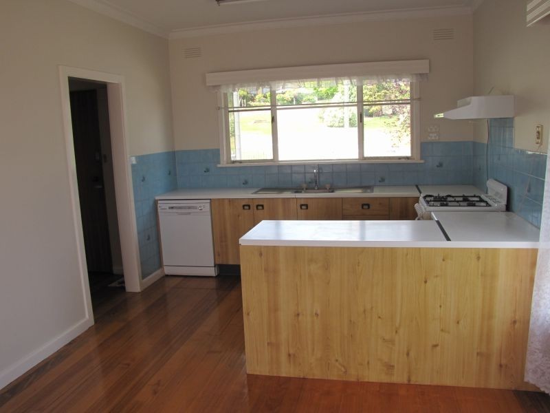 6 Kerin Street, Moe VIC 3825