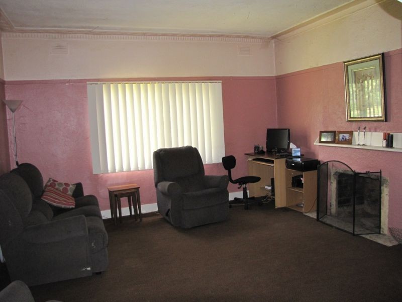 54 High Street, Moe VIC 3825