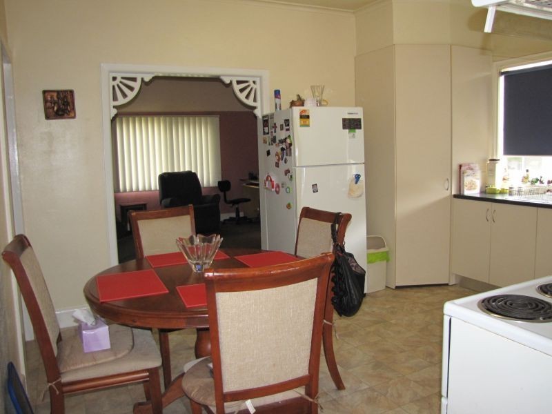 54 High Street, Moe VIC 3825