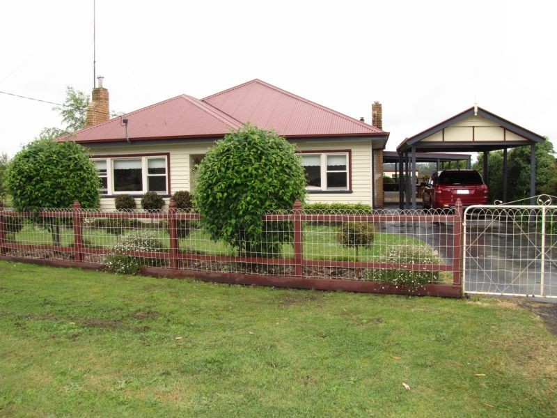 210 Waterloo Road, Moe VIC 3825