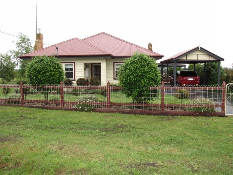 210 Waterloo Road, Moe VIC 3825