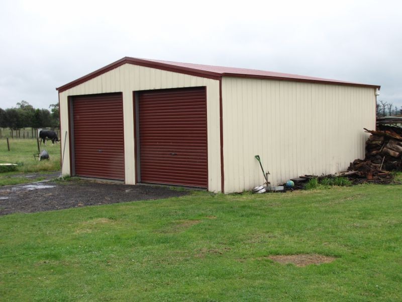 210 Waterloo Road, Moe VIC 3825