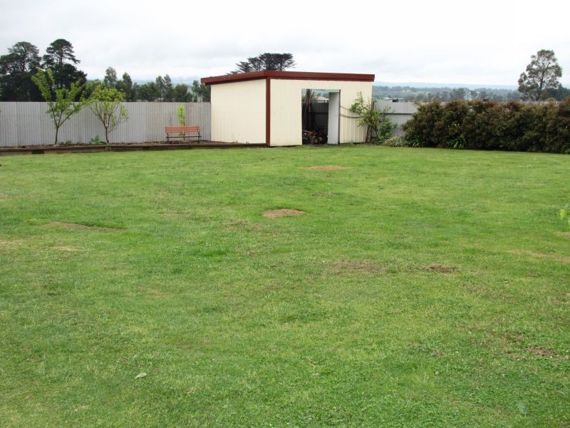 210 Waterloo Road, Moe VIC 3825