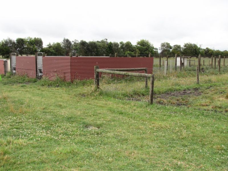 210 Waterloo Road, Moe VIC 3825