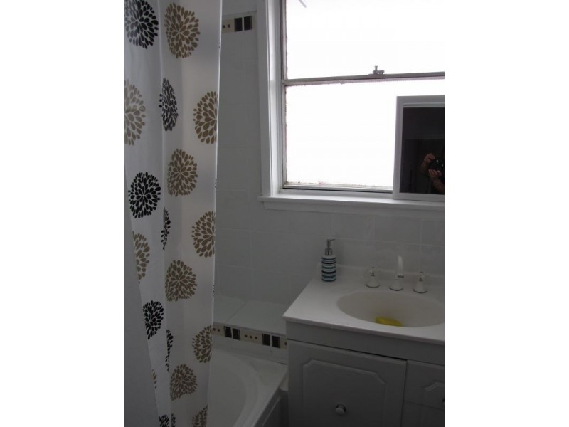 41 Canberra Street, Moe VIC 3825