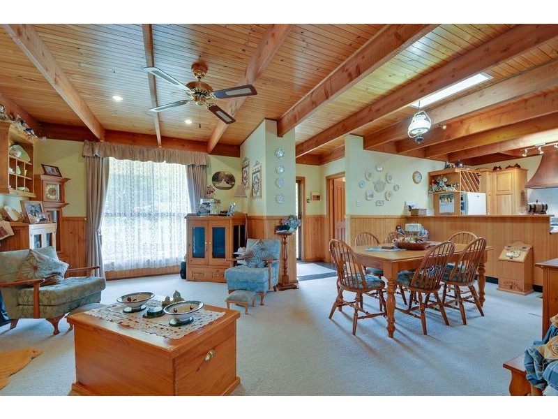 60 Shanahan Parade, Newborough VIC 3825