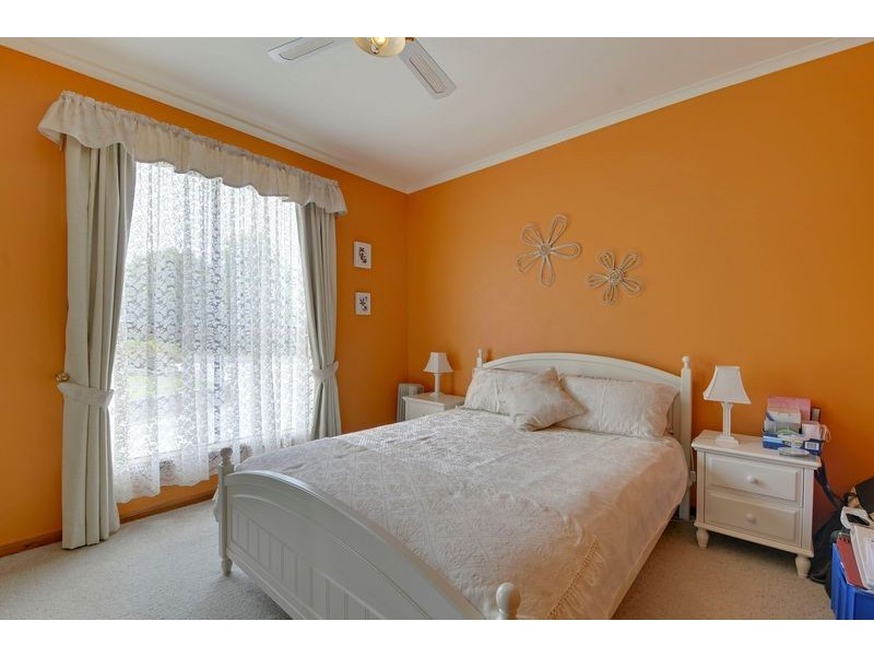 60 Shanahan Parade, Newborough VIC 3825