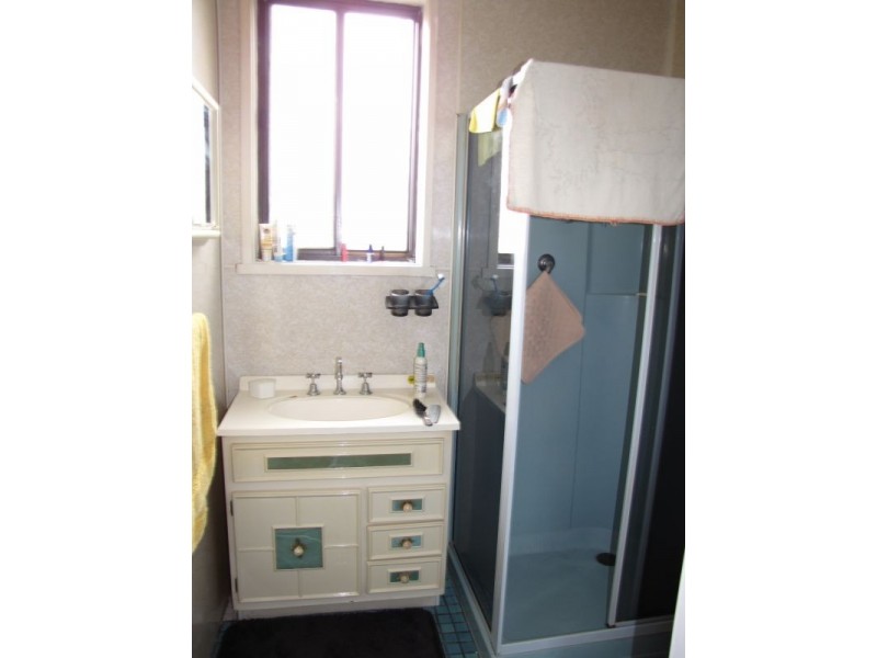 17 Stearman Street, Newborough VIC 3825