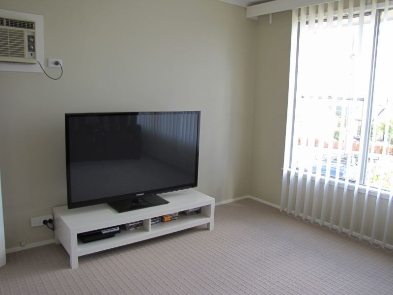 30 Canberra Street, Moe VIC 3825