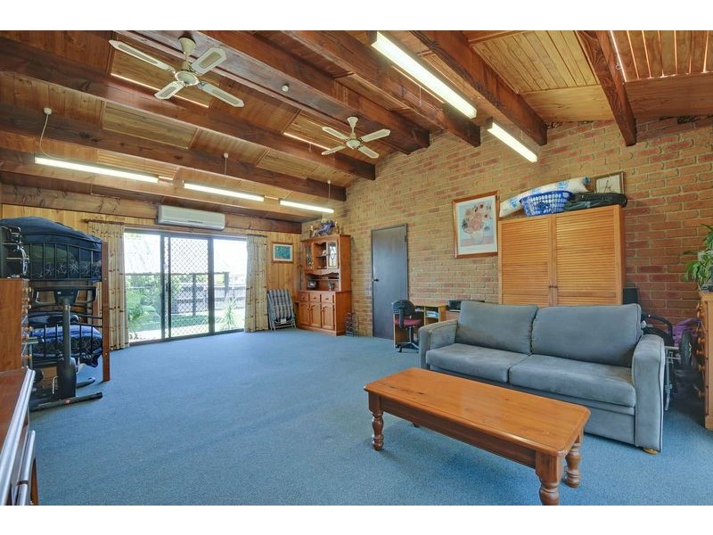 21 Anderson Avenue, Yallourn North VIC 3825