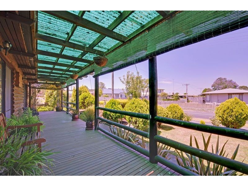 21 Anderson Avenue, Yallourn North VIC 3825