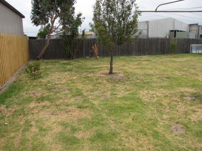 36 Austin Avenue, Moe VIC 3825