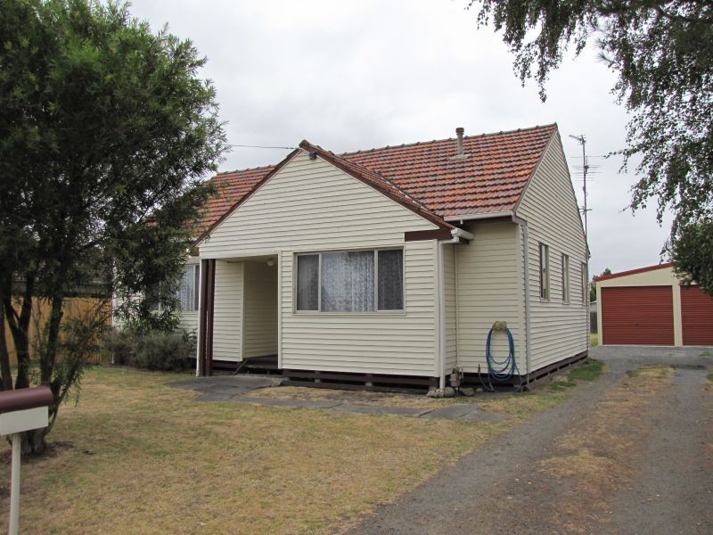 36 Austin Avenue, Moe VIC 3825