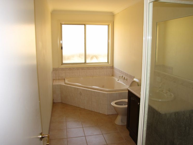 55 King Street, Moe VIC 3825