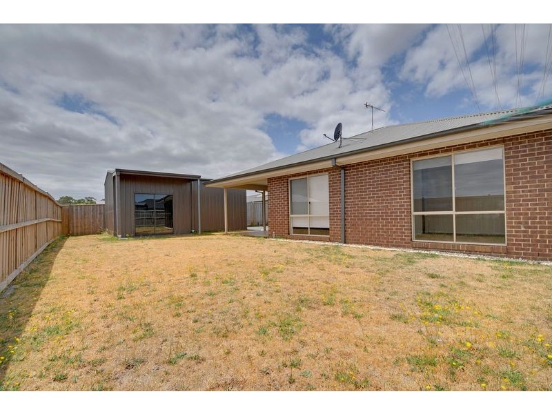 30 Montane Boulevard, Newborough VIC 3825