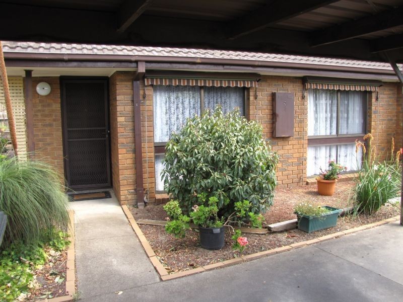 4/7 Westbury Street, Moe VIC 3825