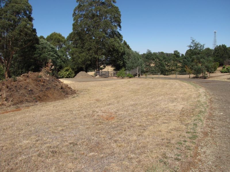 54 Whitelaw Court, Rawson VIC 3825