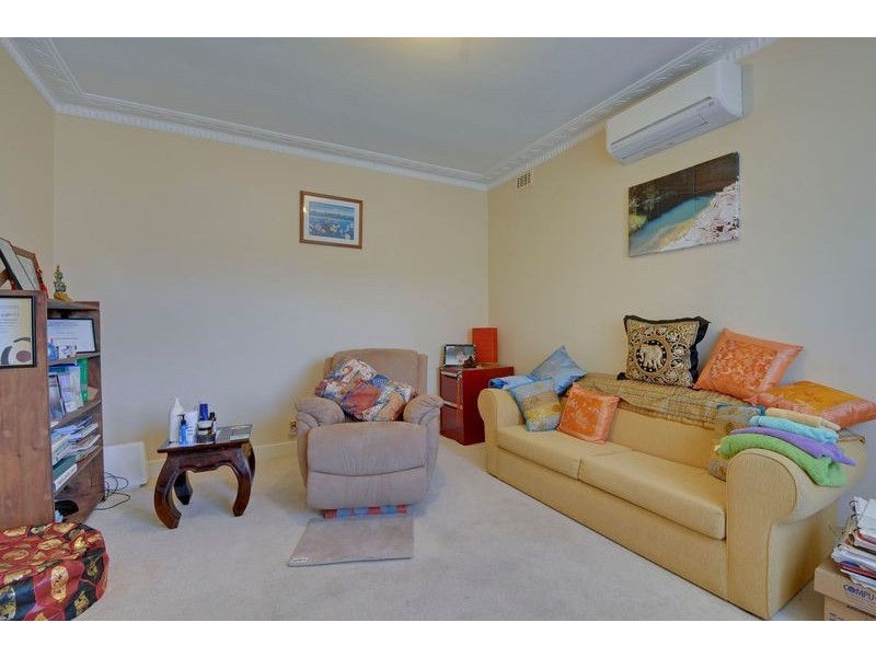 66 Waterloo Road, Moe VIC 3825