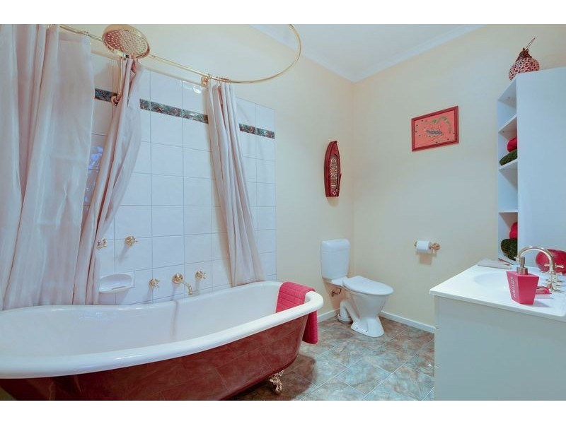 66 Waterloo Road, Moe VIC 3825