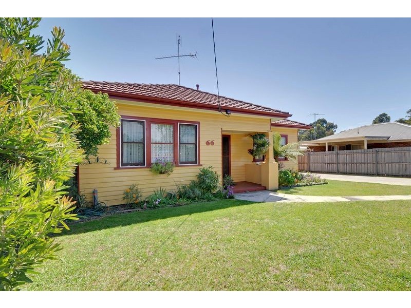 66 Waterloo Road, Moe VIC 3825