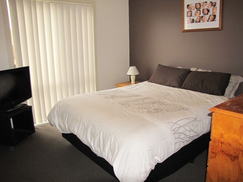 10/35-37 Monash Road, Newborough VIC 3825