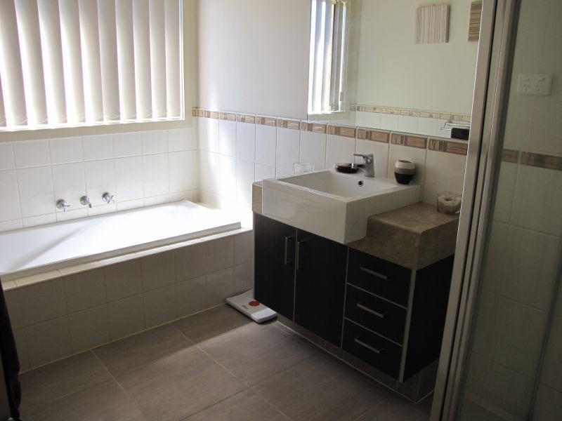 10/35-37 Monash Road, Newborough VIC 3825