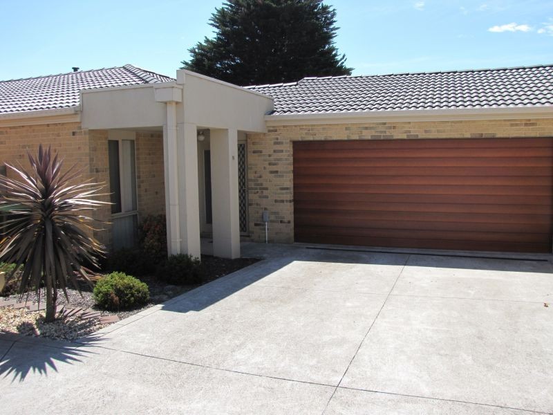 10/35-37 Monash Road, Newborough VIC 3825