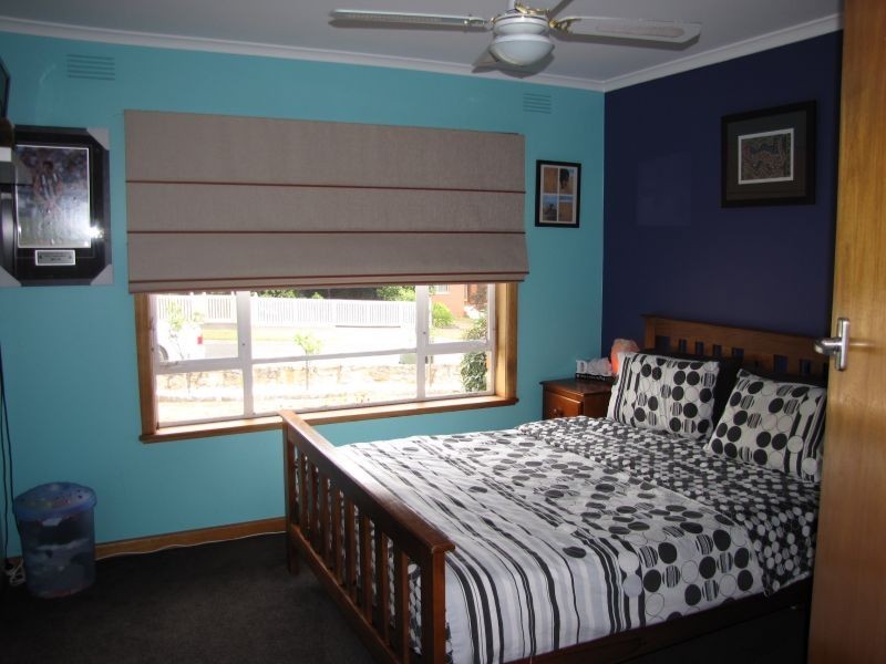 18 Leith Street, Newborough VIC 3825