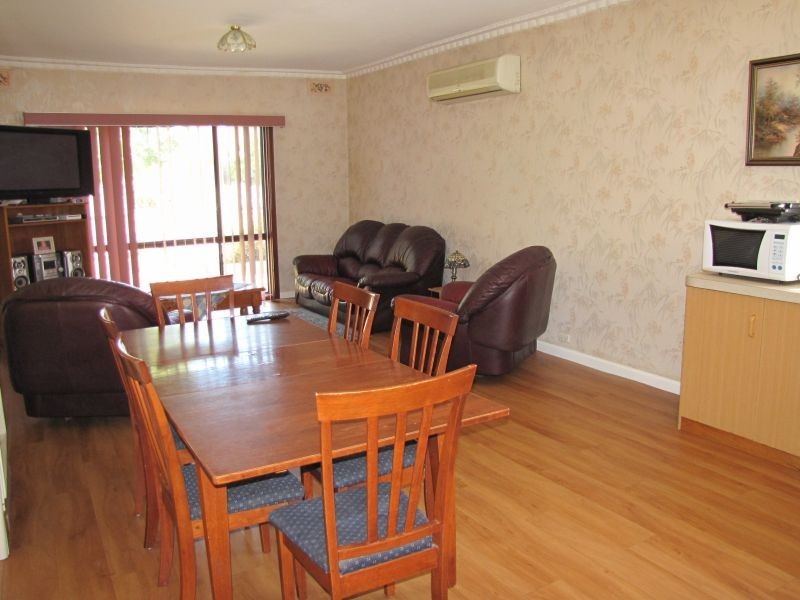 72 Hennessey Street, Moe VIC 3825