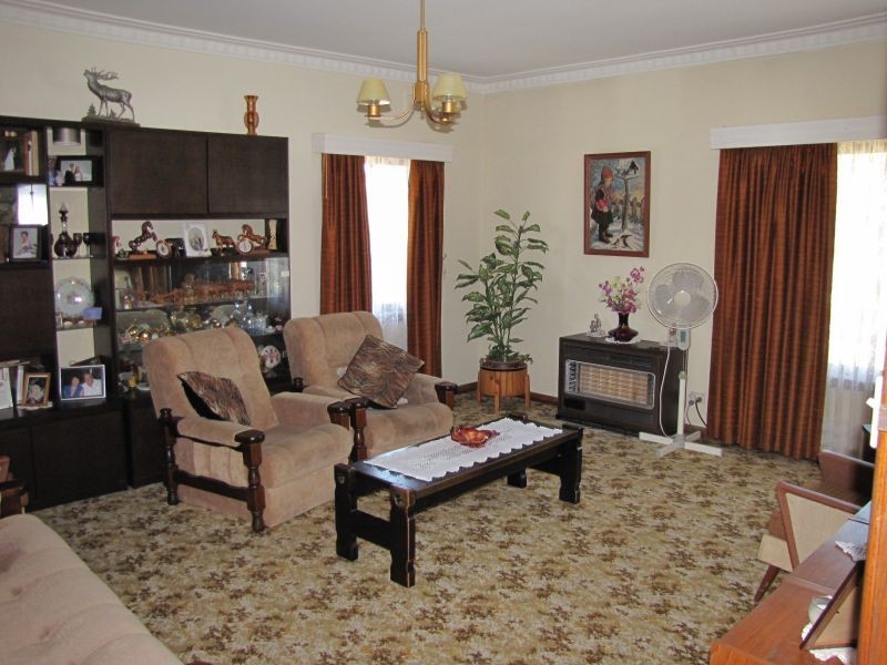 47 Brock Street, Moe VIC 3825