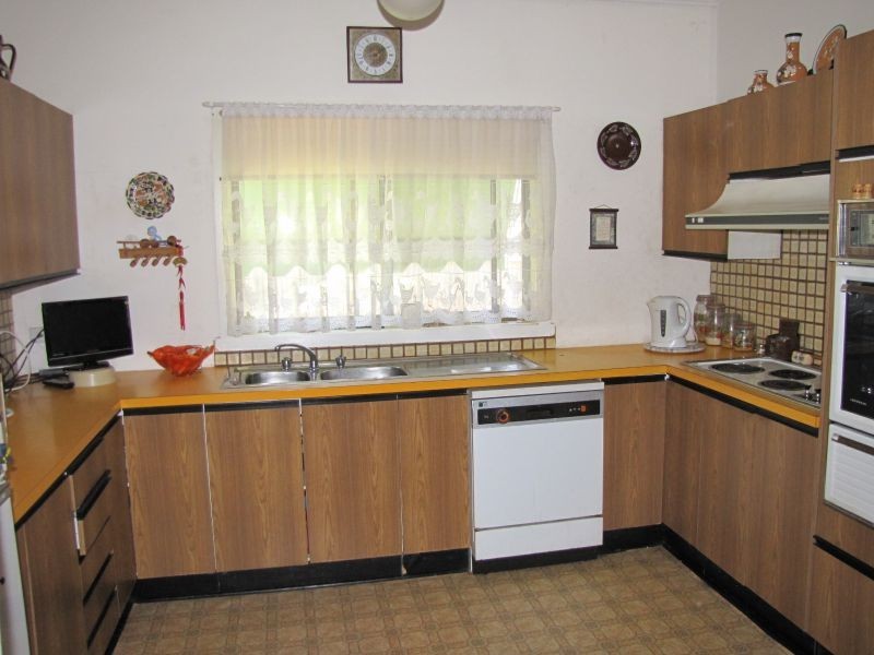 47 Brock Street, Moe VIC 3825