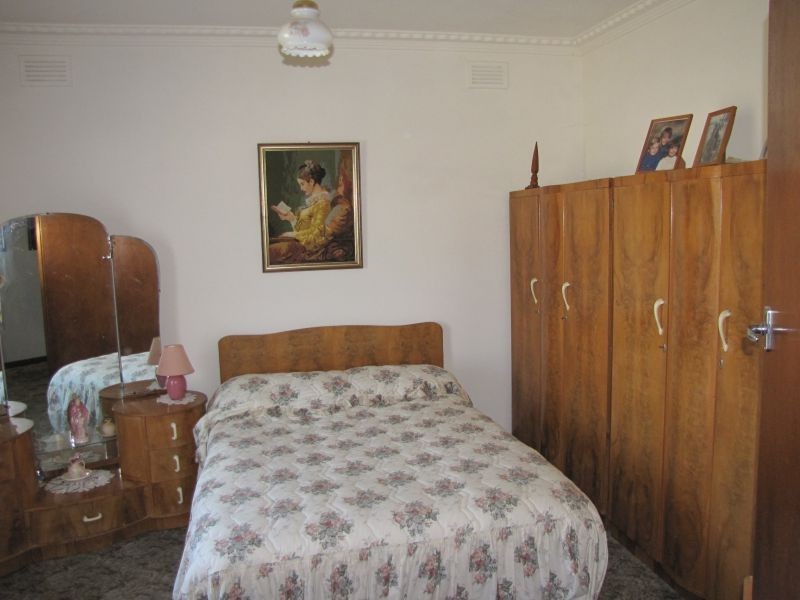 47 Brock Street, Moe VIC 3825