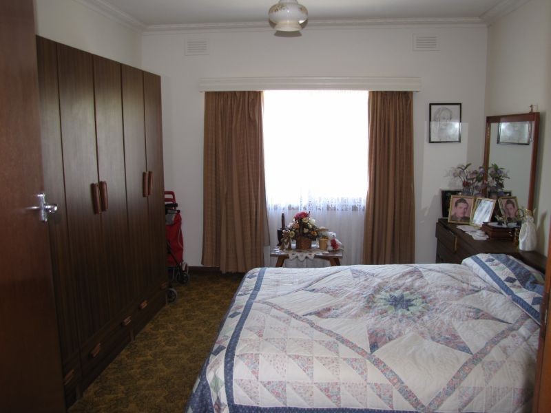 47 Brock Street, Moe VIC 3825