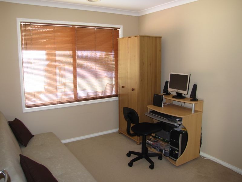 10 Ashlyn Parade, Moe VIC 3825