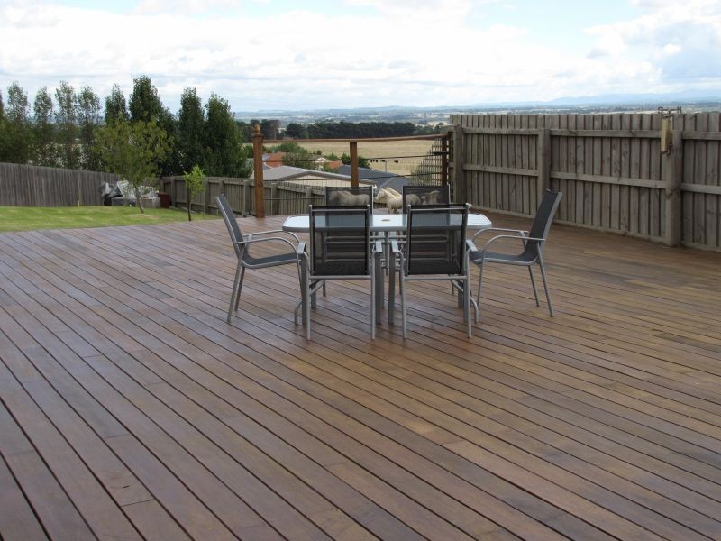 10 Ashlyn Parade, Moe VIC 3825