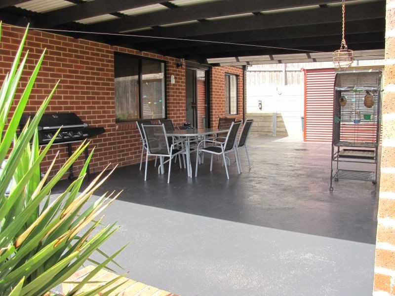 10 Ashlyn Parade, Moe VIC 3825