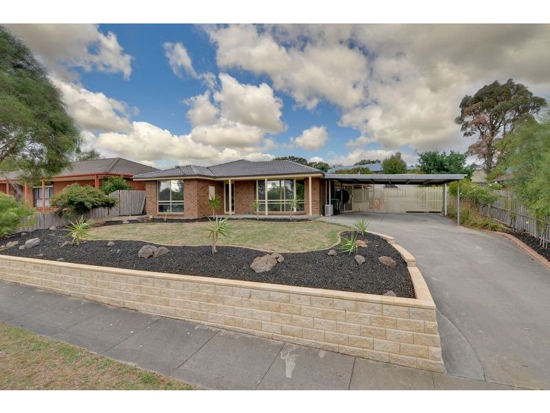 30 Scorpio Drive, Moe VIC 3825