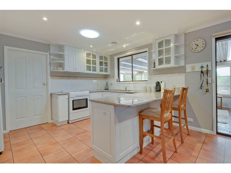 30 Scorpio Drive, Moe VIC 3825