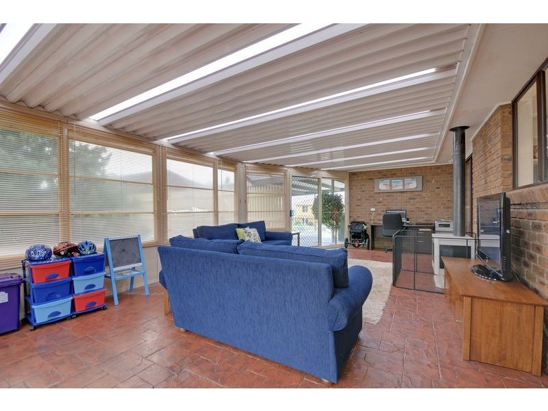 30 Scorpio Drive, Moe VIC 3825